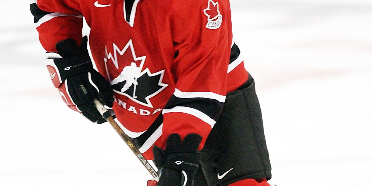 НХЛ проведет расследование обвинений сборной Канады в сексуальном насилии на МЧМ-2003