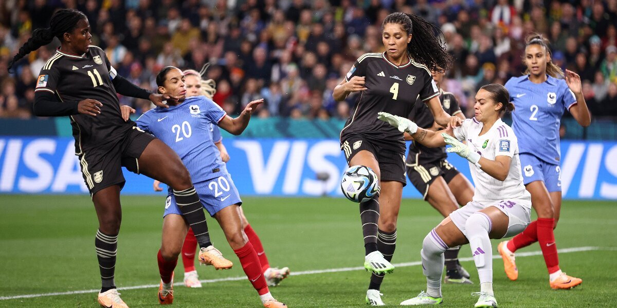 Француженки не сумели забить Ямайке на женском ЧМ по футболу