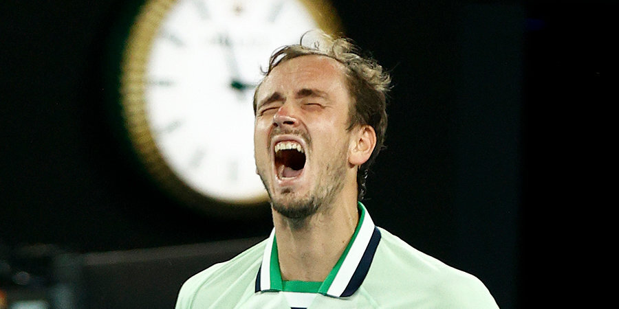 Медведев проиграл Надалю в финале Australian Open
