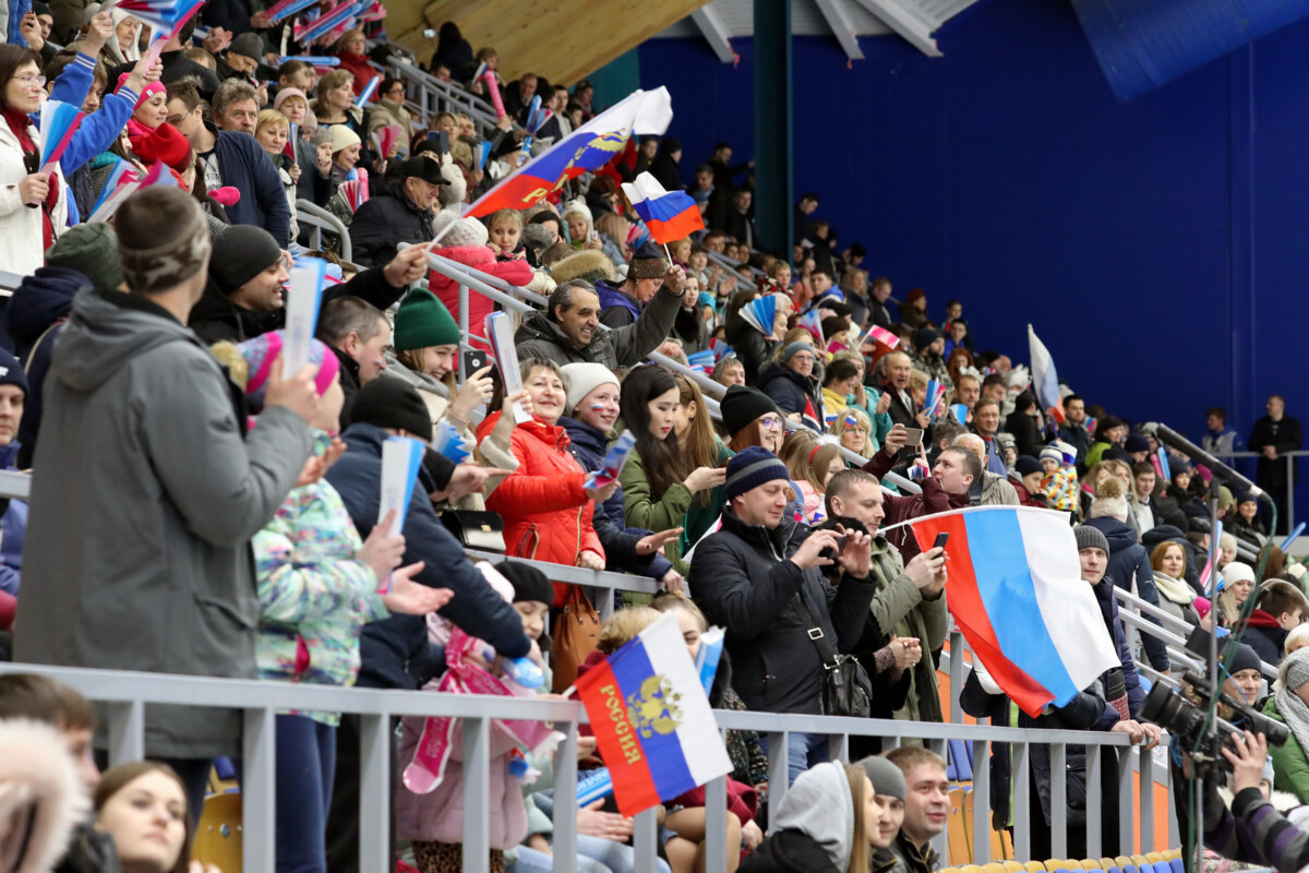Женская сборная России по лыжным гонкам стала победительницей эстафеты на Универсиаде-2019