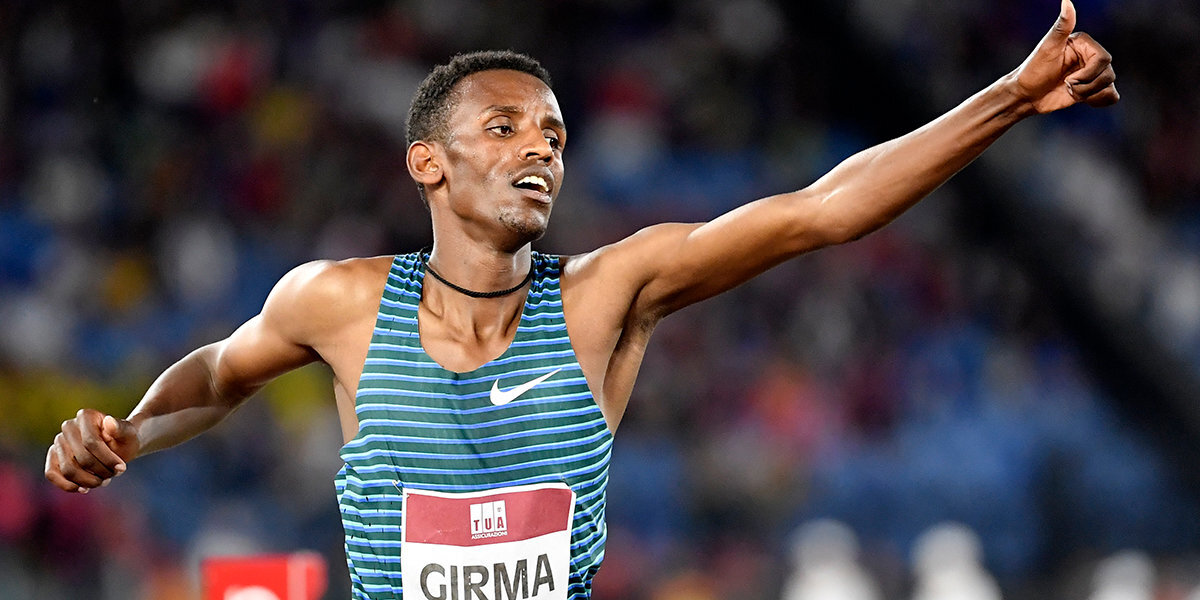 Легкоатлет из Эфиопии побил мировой рекорд в беге на 3000 метров, державшийся 25 лет