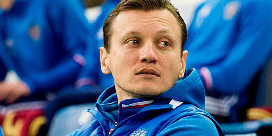 Тренер молодежной сборной России по футболу назвал команду Словакии крепкой и атлетичной