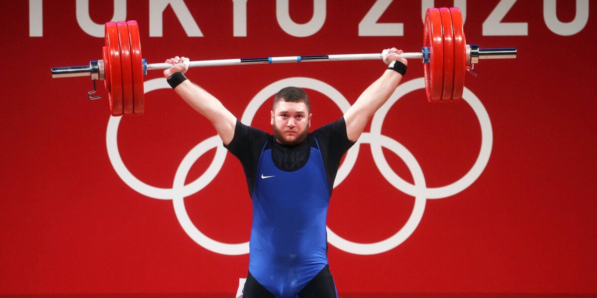 Россиянин Наниев остановился в шаге от медали в весовой категории до 109 кг