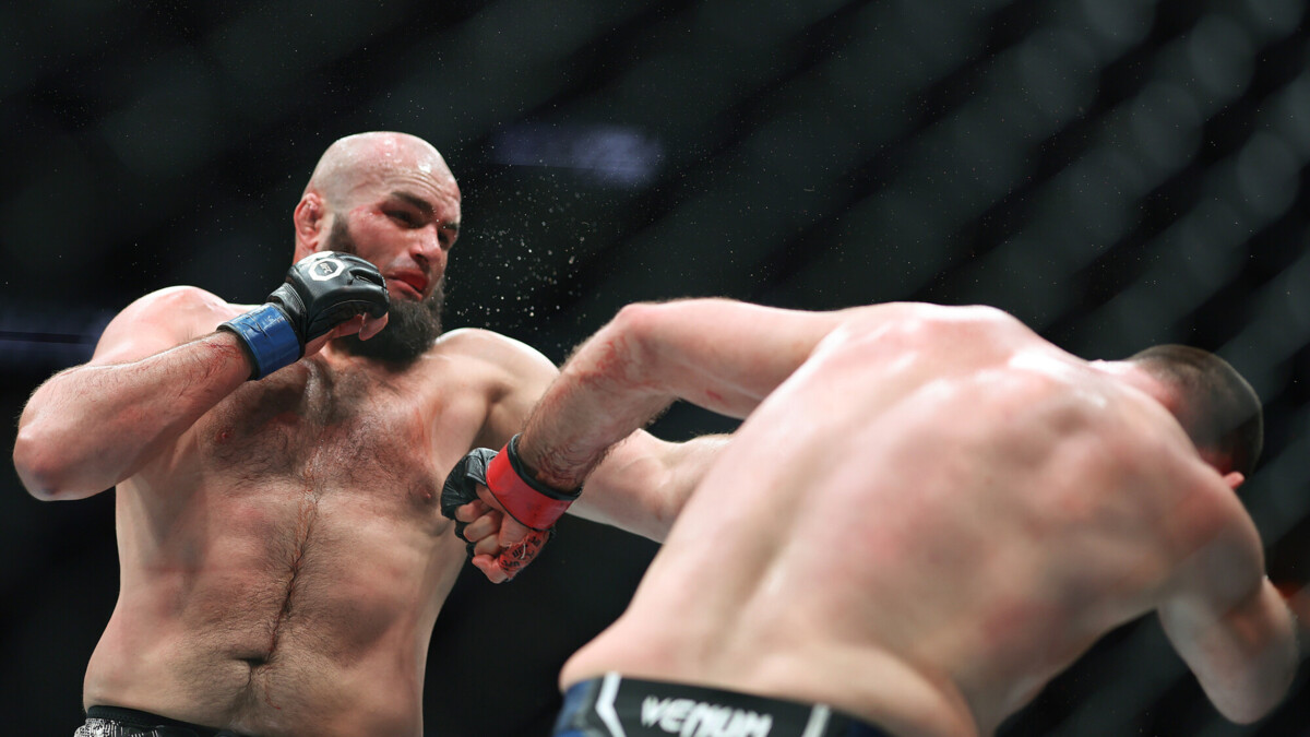 «Мечтал об этом» — Шамиль Газиев поделился эмоциями от победного дебюта в UFC