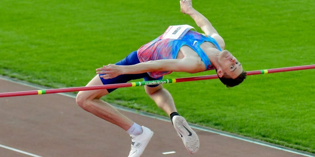 Лысенко победил в прыжках в высоту на ЧР по легкой атлетике