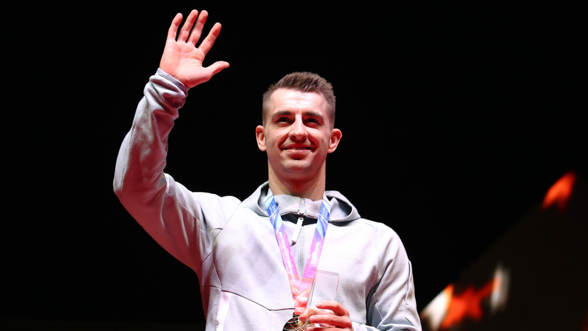 Самый титулованный британский гимнаст завершит карьеру после Олимпийских игр в Париже