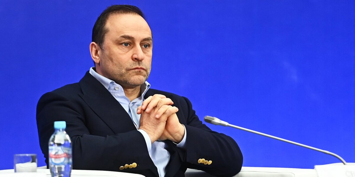 «Необходимо снять с российских спортсменов незаконные санкции» — Свищев о переизбрании Дворковича президентом FIDE