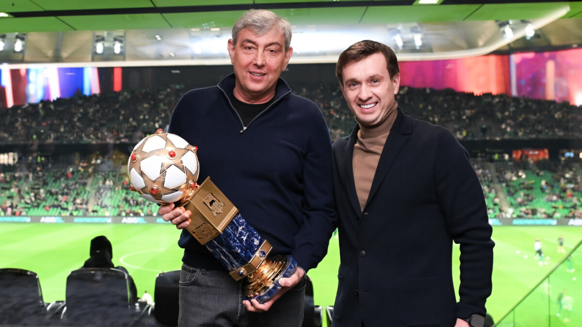 Галицкий получил специальную награду РПЛ за вклад в развитие футбола