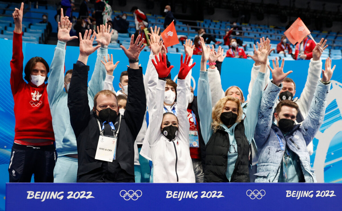 Правда ли что россия выиграла. Российские фигуристы на Олимпиаде в Пекине 2022. Олимпийские игры 2022 в Пекине Российская команда фигурное катание. Победы на Олимпиаде 2022.