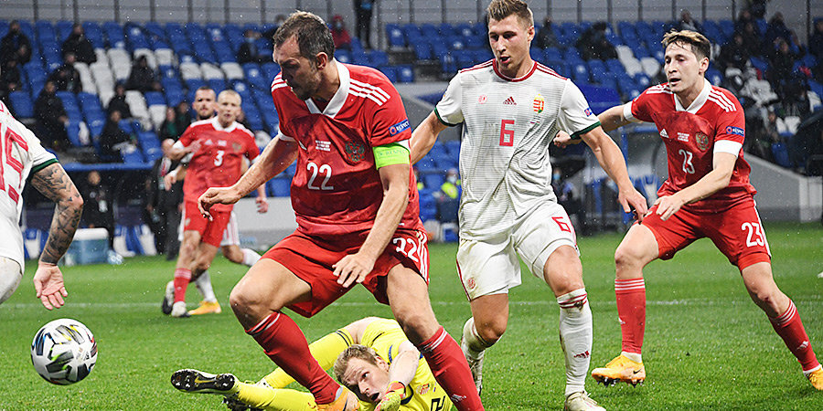 Алексей Николаев — о неназначенном пенальти в ворота Венгрии в матче с Россией: «Арбитр принял ошибочное решение»