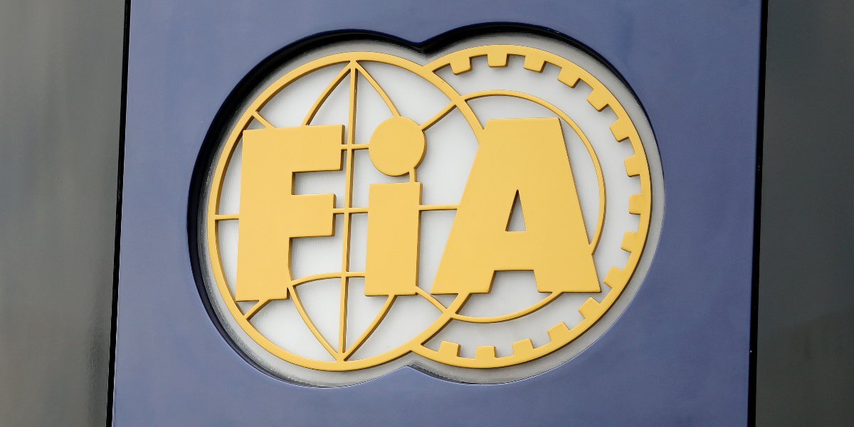 FIA ужесточила требования по допуску для гонщиков из России и Белоруссии с двойным гражданством