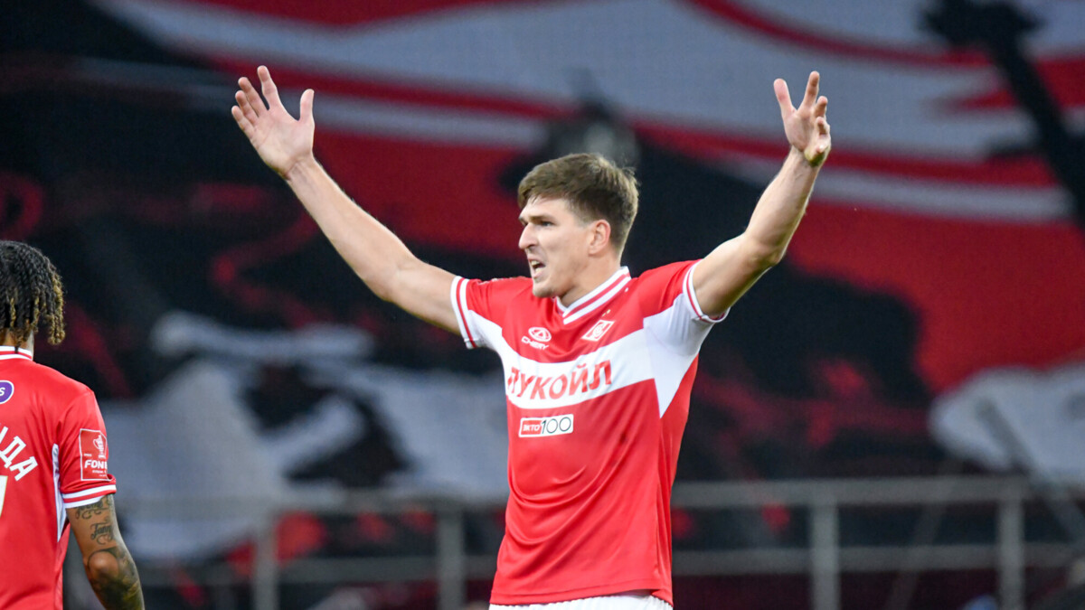 Соболев — ключевой игрок основного состава «Спартака» на позиции  нападающего, считает Кечинов