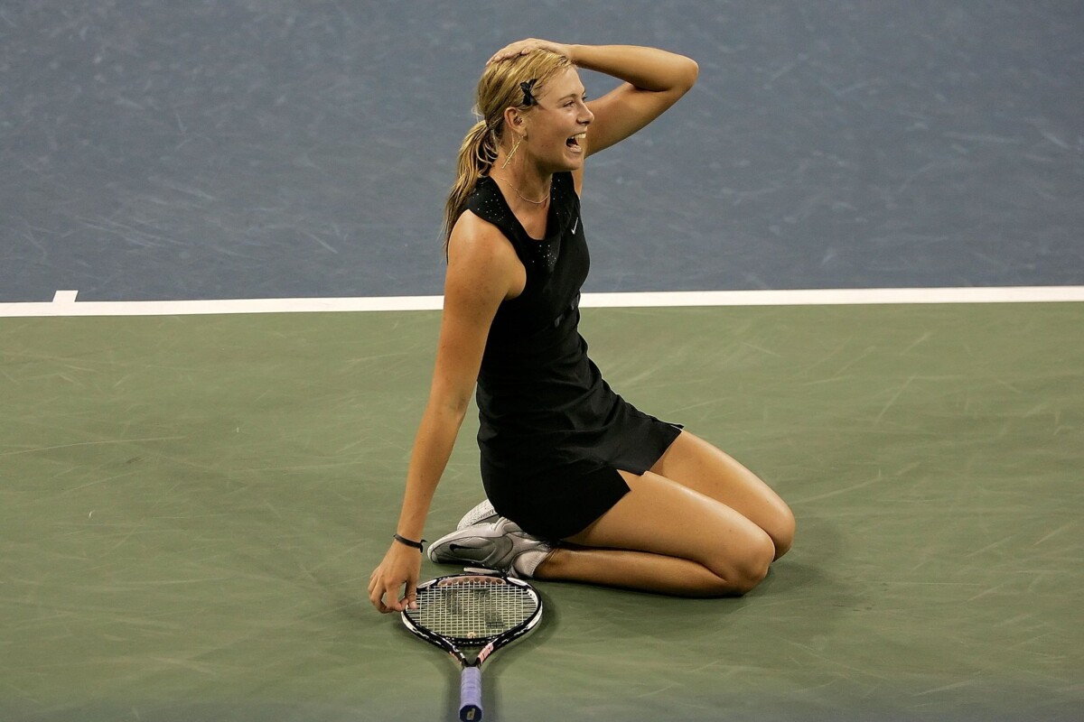 Шарапова в двух сетах уступила в 1/8 финала US Open