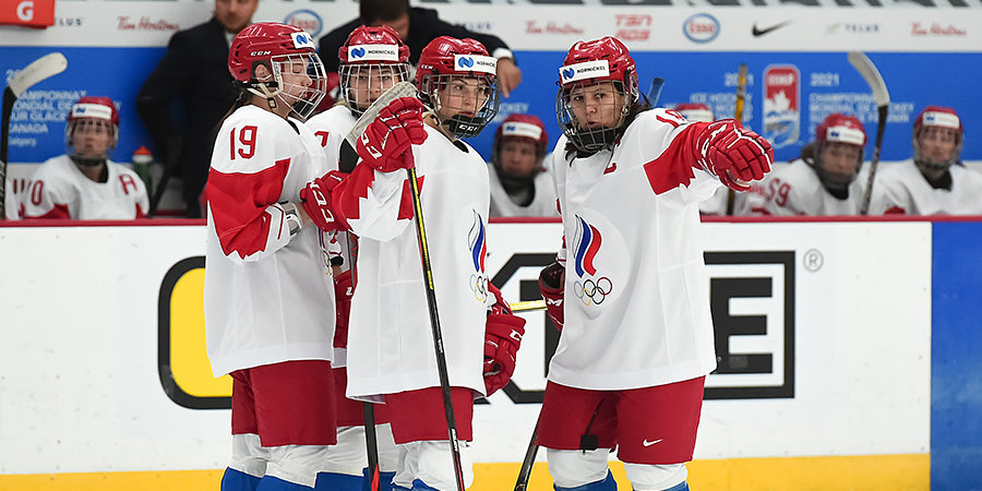 Российские хоккеистки уступили швейцаркам в четвертьфинале ЧМ