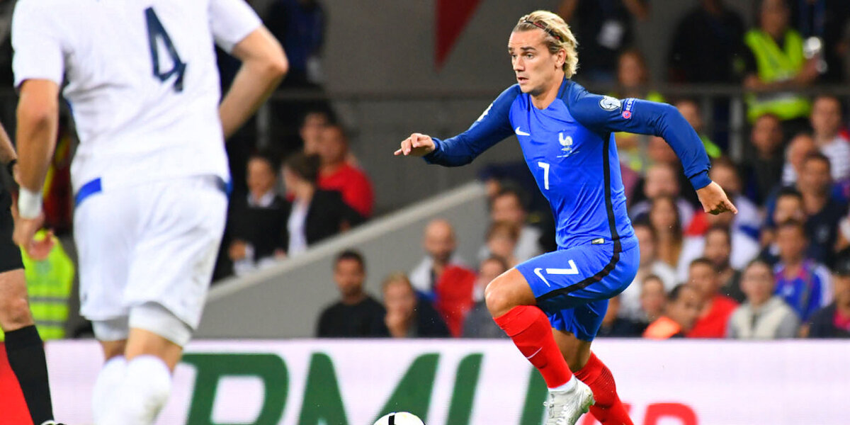 Францию от домашнего поражения в матче с Люксембургом спасает штанга. И это не шутка