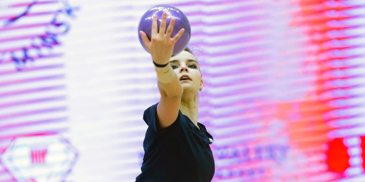 Дина Аверина не сдержала слез после отдельных финалов на турнире в Минске