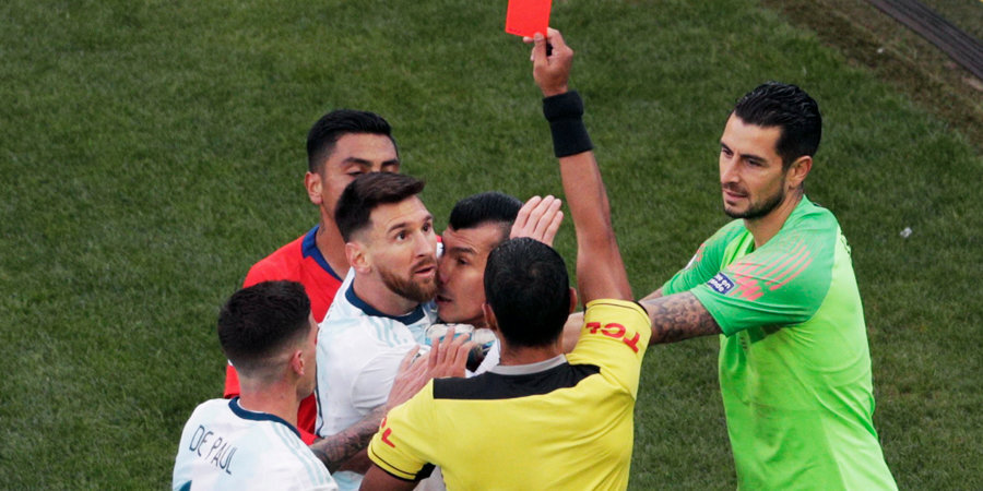 Месси удален с поля в матче за бронзу Кубка Америки против Чили (видео)