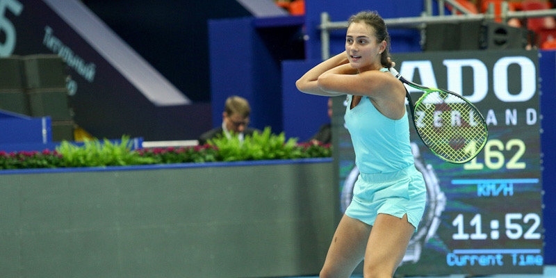 Гасанова за два часа проиграла Соррибес на турнире в Абу-Даби