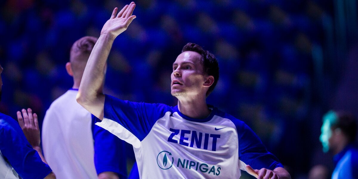 Американский баскетболист Кайл Курич вернулся в «Зенит» и подписал контракт с клубом на два года