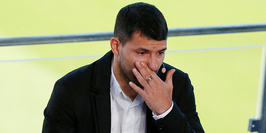 Агуэро не смог сдержать слез, объявляя о завершении карьеры