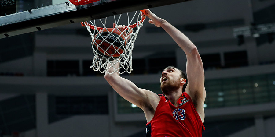 Милутинов — лучший баскетболист сезона в ЦСКА по версии болельщиков