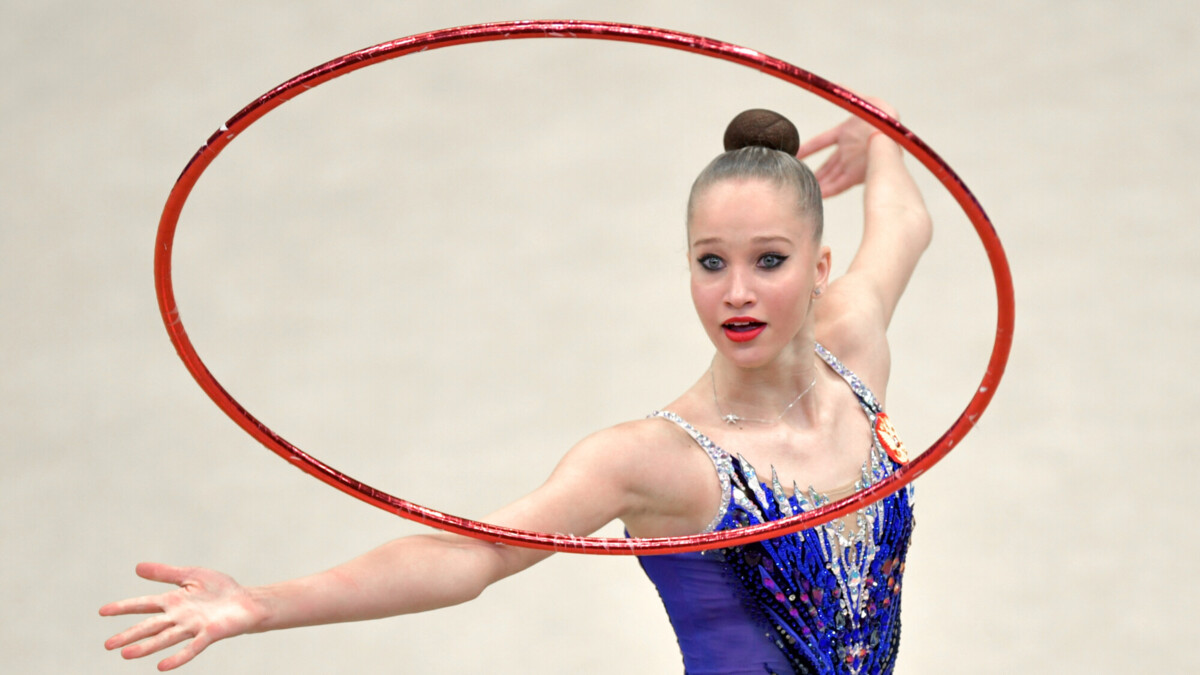 Россиянка Колобовникова стала второй в упражнении с обручем в рамках многоборья на турнире «Небесная грация»