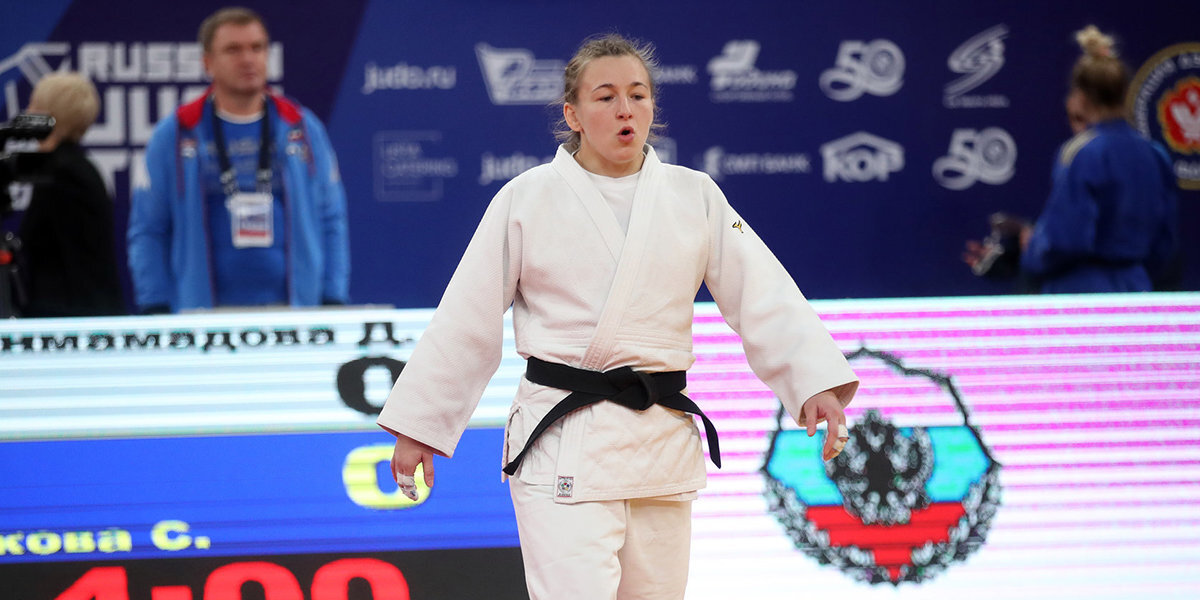 Победительница Европейских игр Курбонмамадова завоевала золото чемпионата России по дзюдо