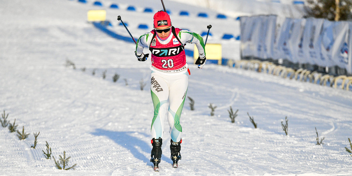 Биатлонистка Довгая — первая на финише гонки преследования на этапе Кубка России в Рыбинске