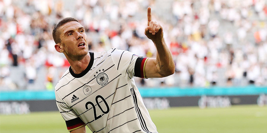 Игрока сборной Германии не приняли в полицию из-за того, что его одна нога короче другой