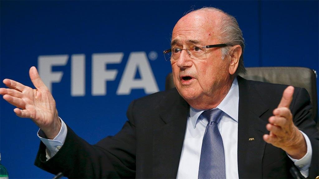 Блаттер заявил, что покинул пост президента ФИФА под давлением США