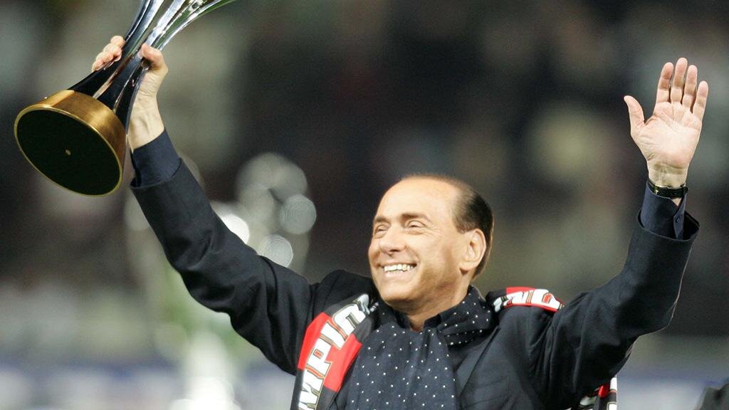 «Берлускони изменил историю итальянского футбола» — президент FIGC