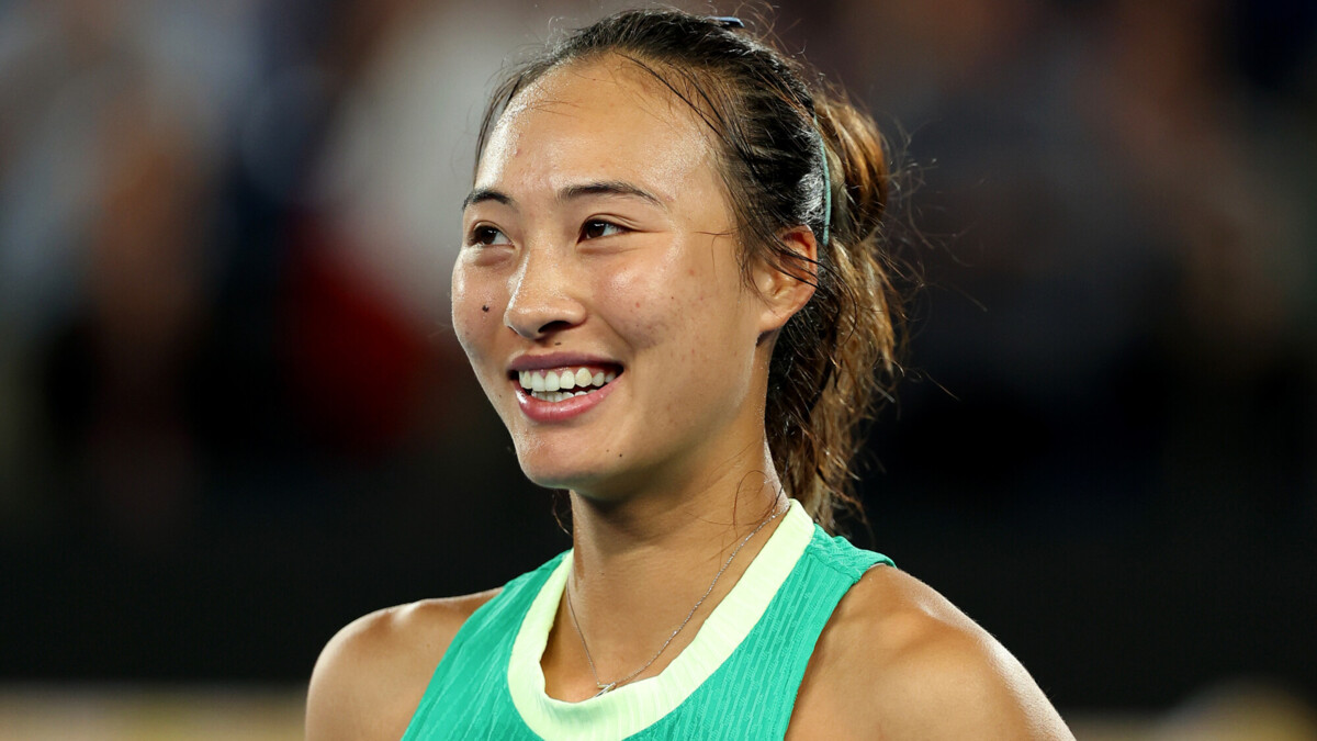 Китаянка Чжэн Цинвень обыграла украинку Ястремскую и впервые вышла в финал Australian Open