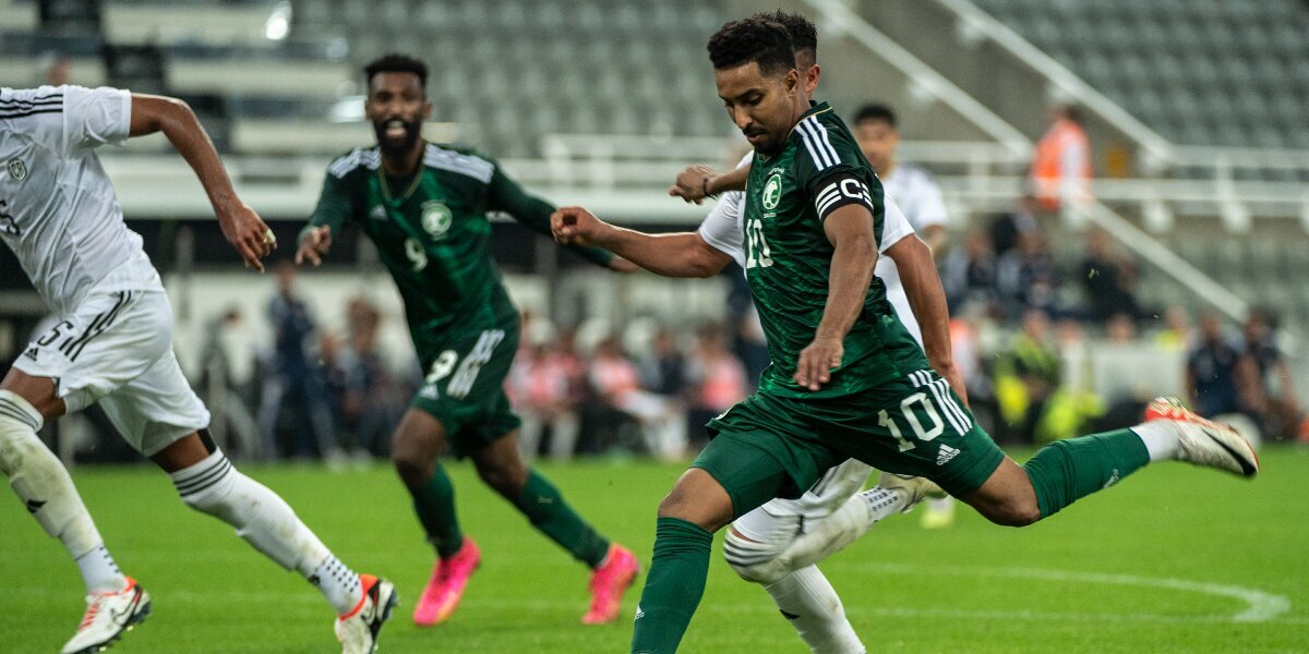 Саудовская Аравия потерпела поражение в первом матче под руководством Манчини