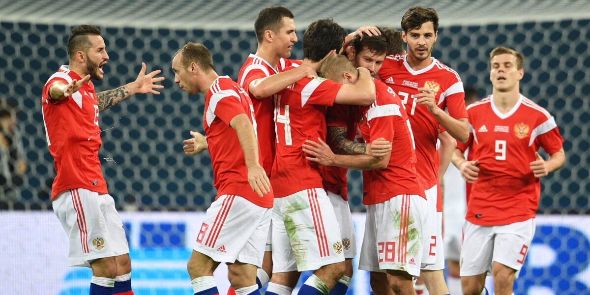 Черчесов огласил состав сборной России на матчи с Францией и Бразилией