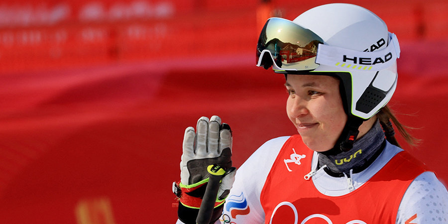 Российская горнолыжница Плешкова занимает 14-е место в комбинации после скоростного спуска на Олимпиаде