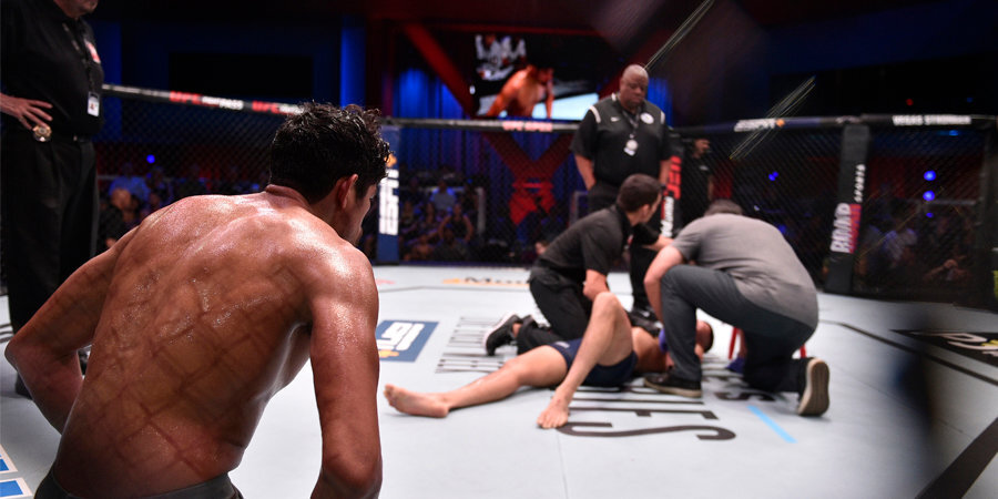 Два нокаута коленями в голову удивили президента UFC. Оба бойца получат контракты