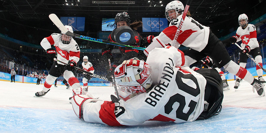 Женская сборная Канады забросила 12 шайб в ворота Швейцарии на ОИ
