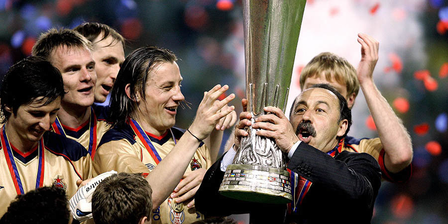 «Для меня это был самый важный звонок». Газзаев — о трогательном поздравлении c победой в Кубке УЕФА