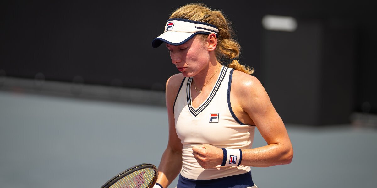Александрова проиграла теннисистке из США в третьем круге турнира в Мексике