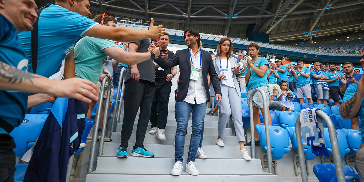 Алехандро Домингес нанес символический удар перед матчем «Зенит» — «Крылья Советов» (видео)
