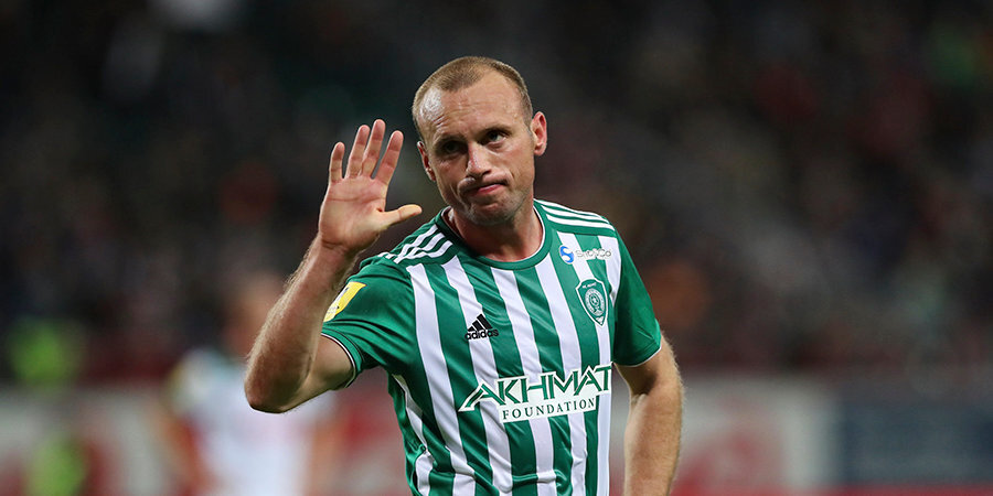 Глушаков признан лучшим игроком матча «Ахмат» — «Сочи»