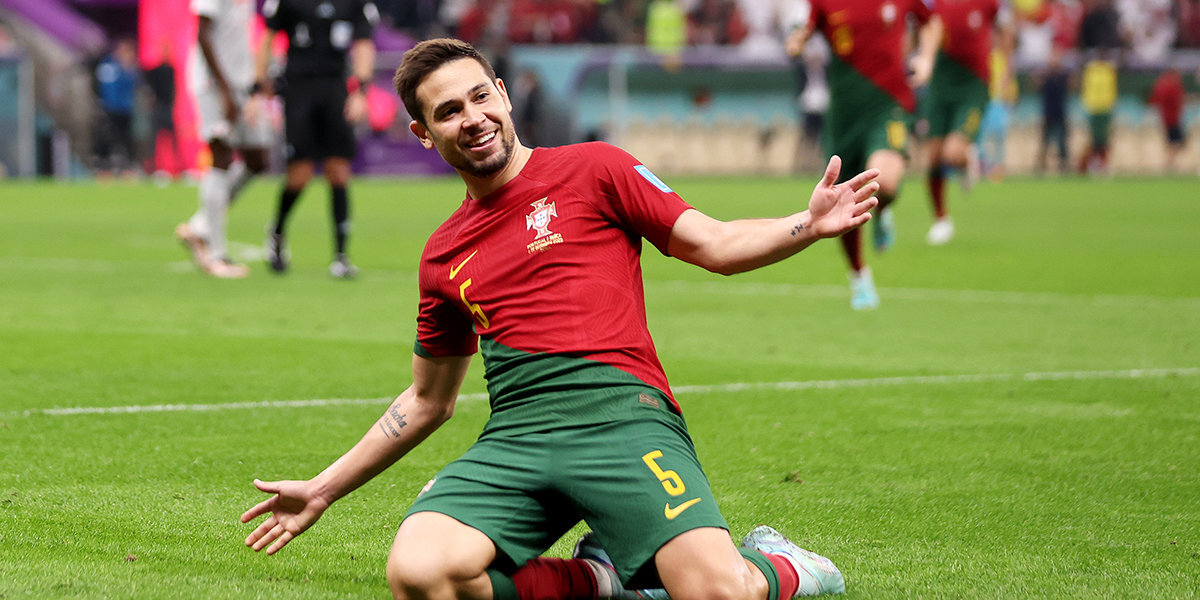 Португалия — Швейцария: 4:0: Геррейру забил четвертый мяч португальцев в матче 1/8 финала ЧМ-2022. Видео