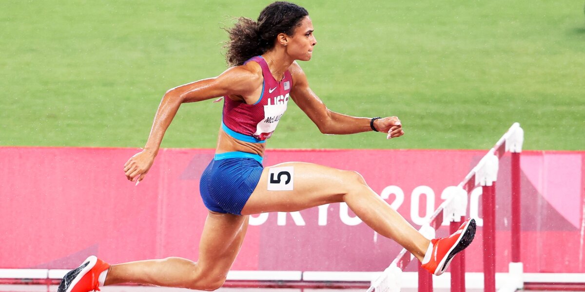 Маклафлин с мировым рекордом завоевала золото Олимпиады в беге на 400 метров с барьерами
