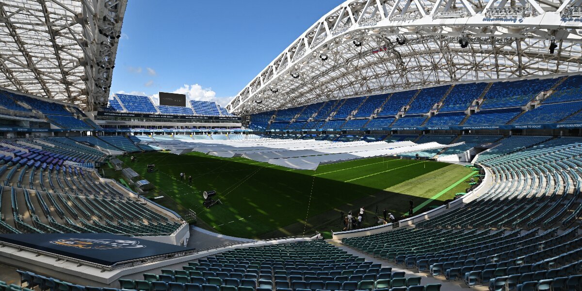 Комиссия РПЛ не нашла серьезных нарушений газона на стадионе «Фишт», матч «Сочи» — «Локомотив» пройдет по графику