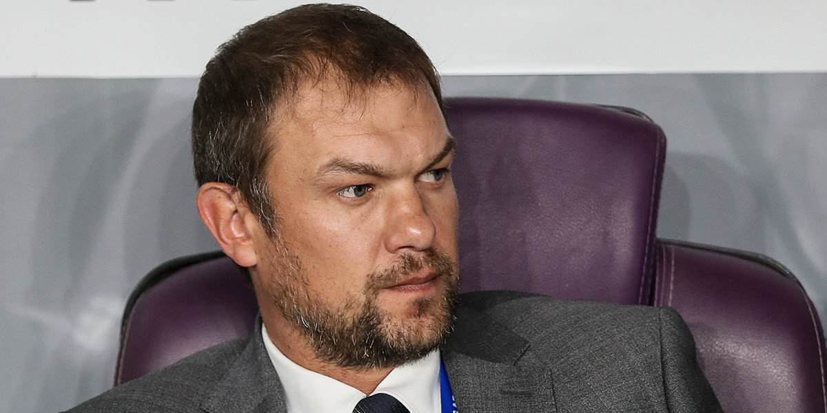 Крестинин прокомментировал отставку с поста главного тренера сборной Киргизии