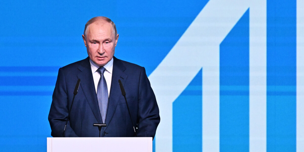 Владимир Путин: «Бросай пить — вставай на лыжи!»