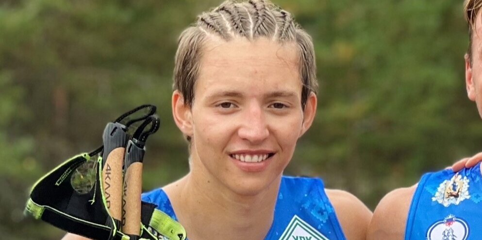 Коростелев выиграл гонку на 20 км на чемпионате России по лыжероллерам в Малиновке