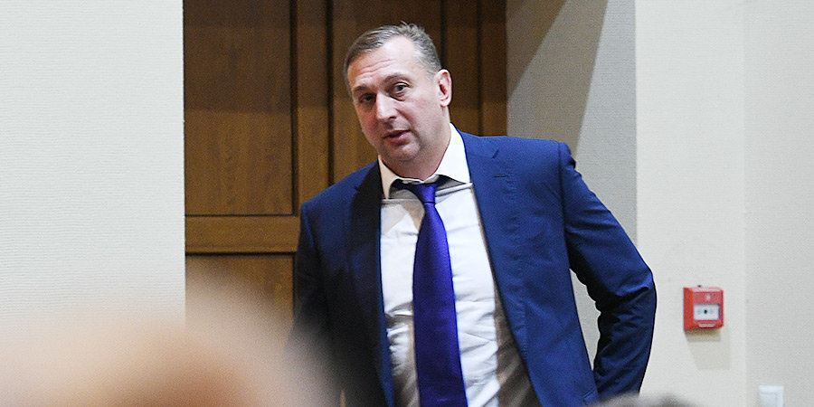 Суд арестовал президента трех спортивных федераций Власенко