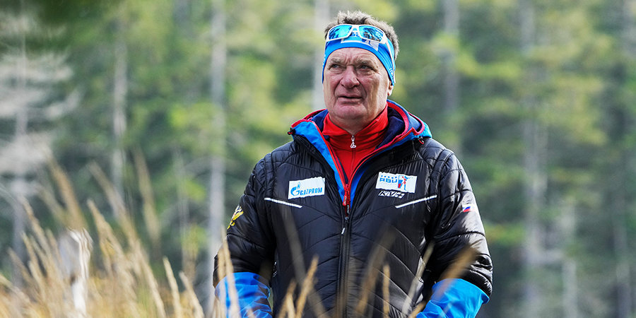 Тренер сборной России по биатлону Шашилов хочет создать группу из лыжниц