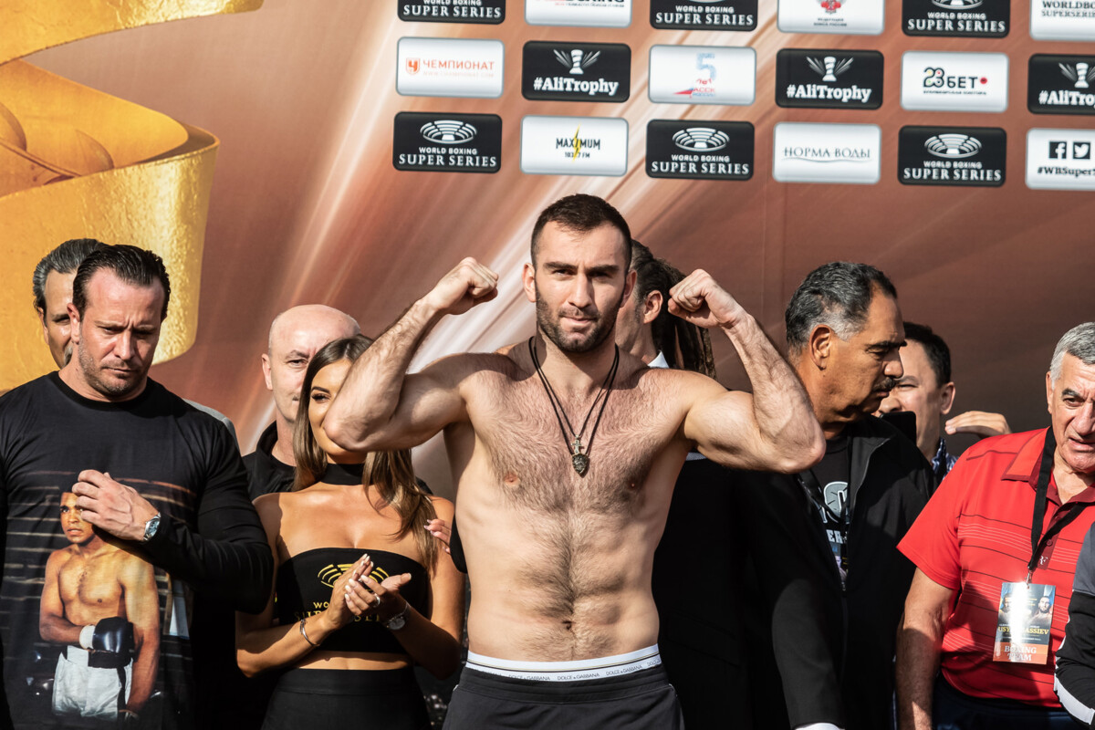 Гассиев готов выступить в новом сезоне Всемирной боксерской суперсерии